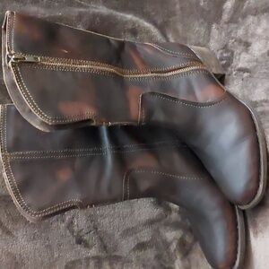 Born Women's Leather Riding Boots Sz 7.5